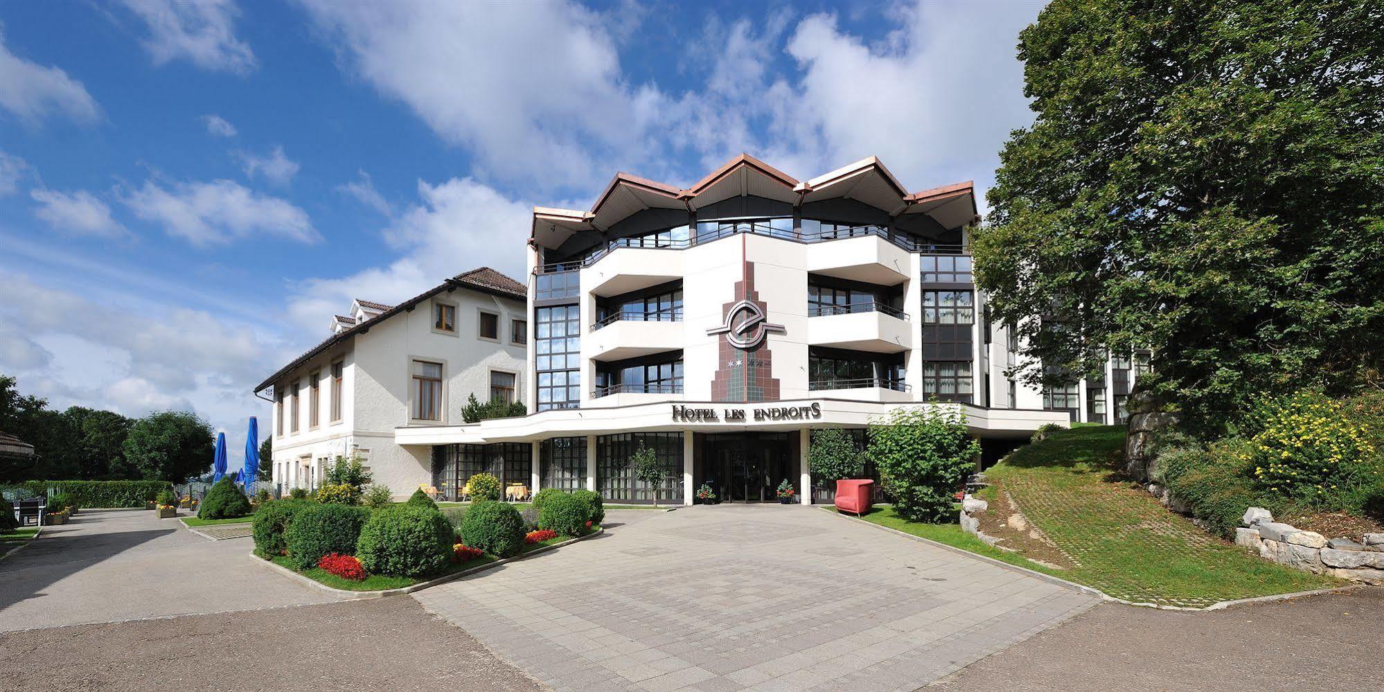 Grand Hotel Les Endroits La Chaux De Fonds Exterior photo